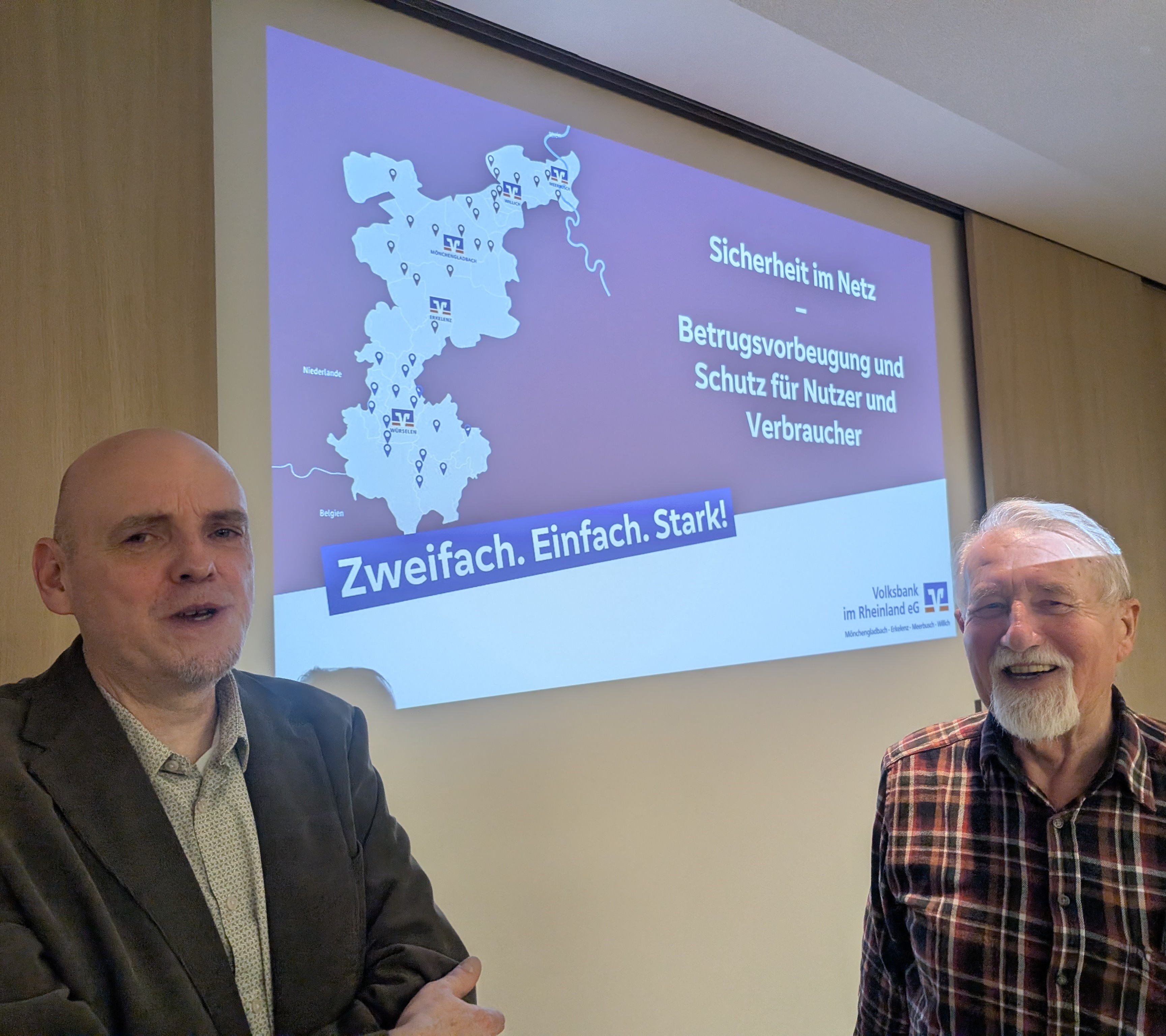 �Sicherheit im Netz� konnte mehr Kenntnisse und Sicherheit bei Teilnehmern und Teilnehmerinnen vermitteln, um sich bei Betrugsversuchen besser wehren zu k�nnen.  �Foto: SEN H�ckelhoven